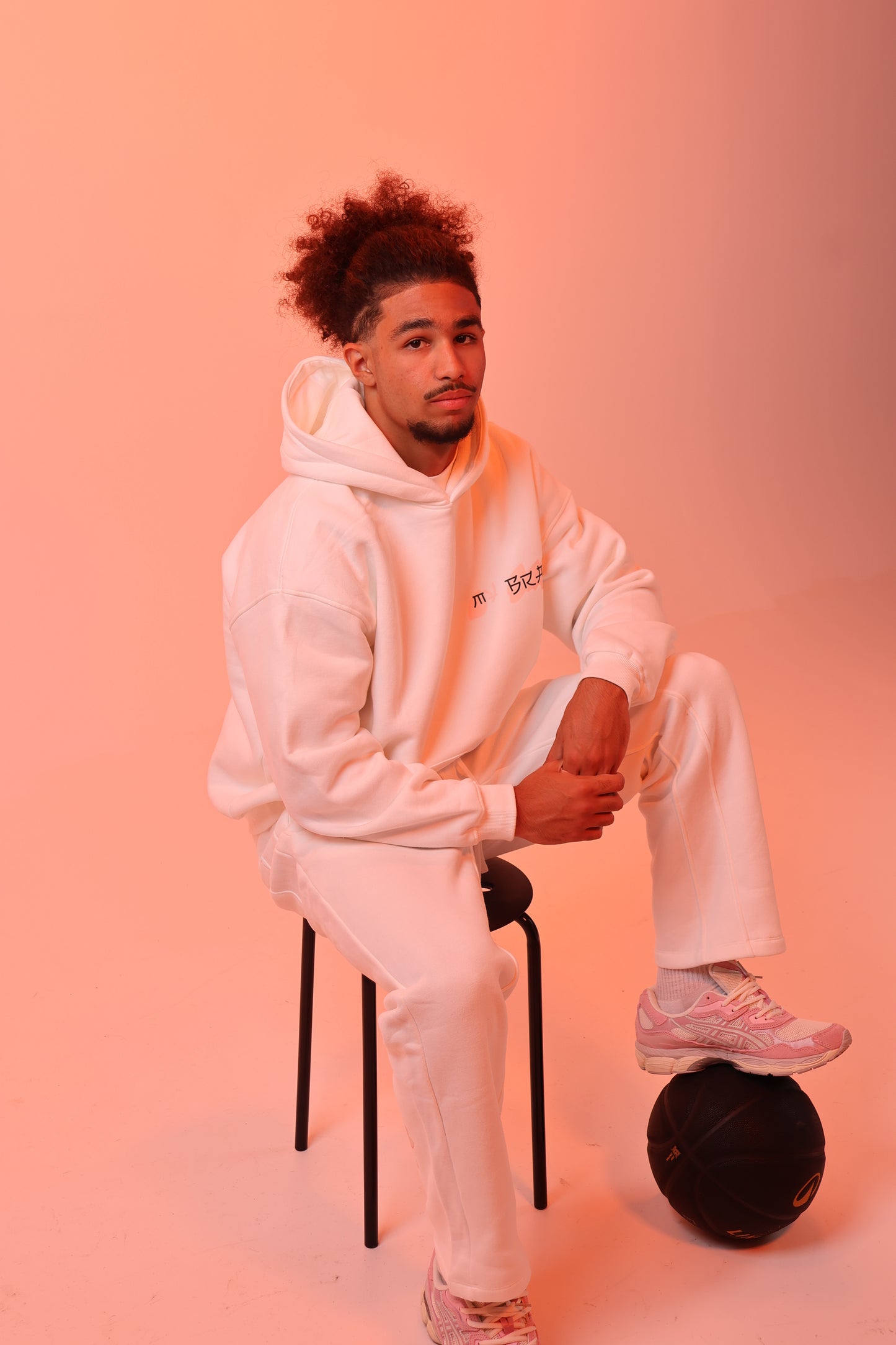 عالمي - الفصل الأول - هودي ساكورا